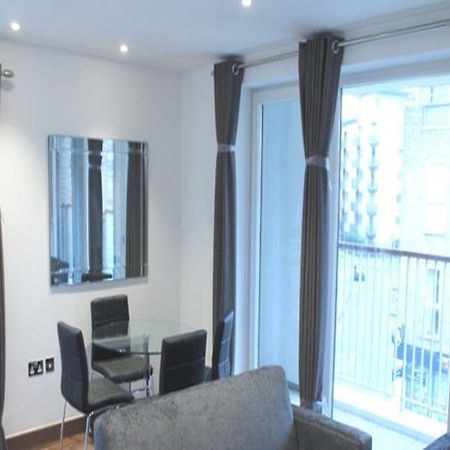 Shoreditch Square Serviced Apartments Londra Esterno foto