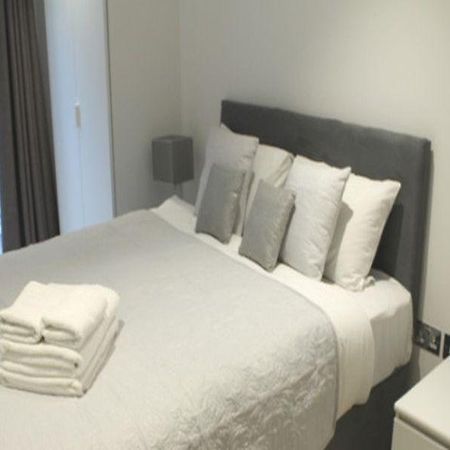 Shoreditch Square Serviced Apartments Londra Esterno foto